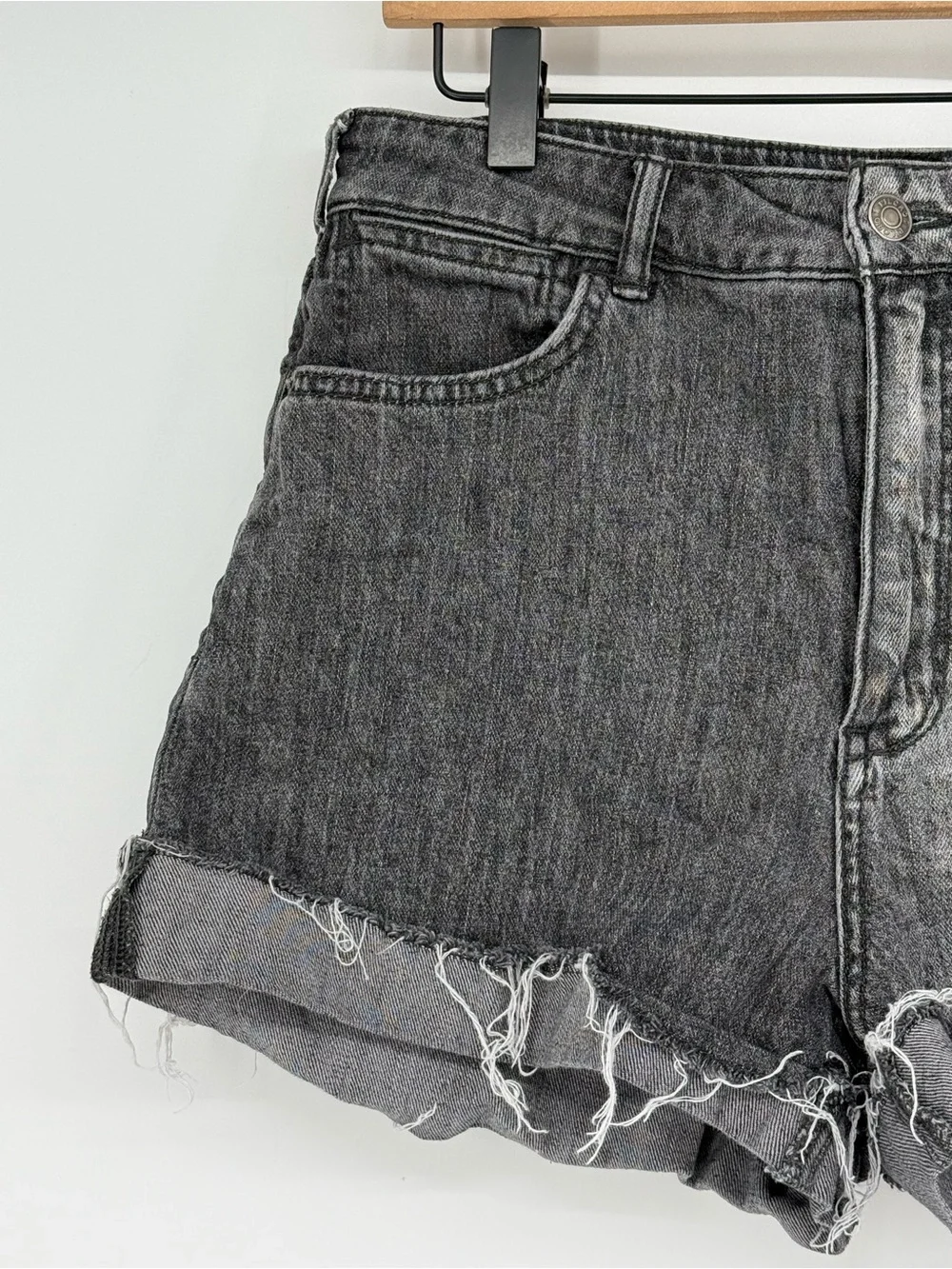Anthropologie Pilcro Signature High Rise Shorts Colorblock Faded Black Grey 29 - Picture 11 of 15